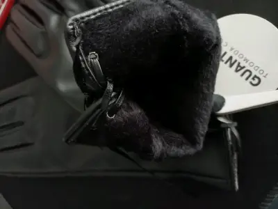Guantes de cuero sintético negros con forro - miniatura 3