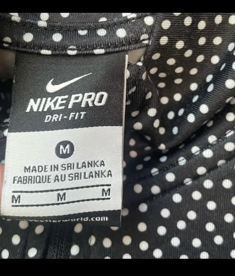 Polera Nike Pro Dri-FIT de lunares para mujer - 4