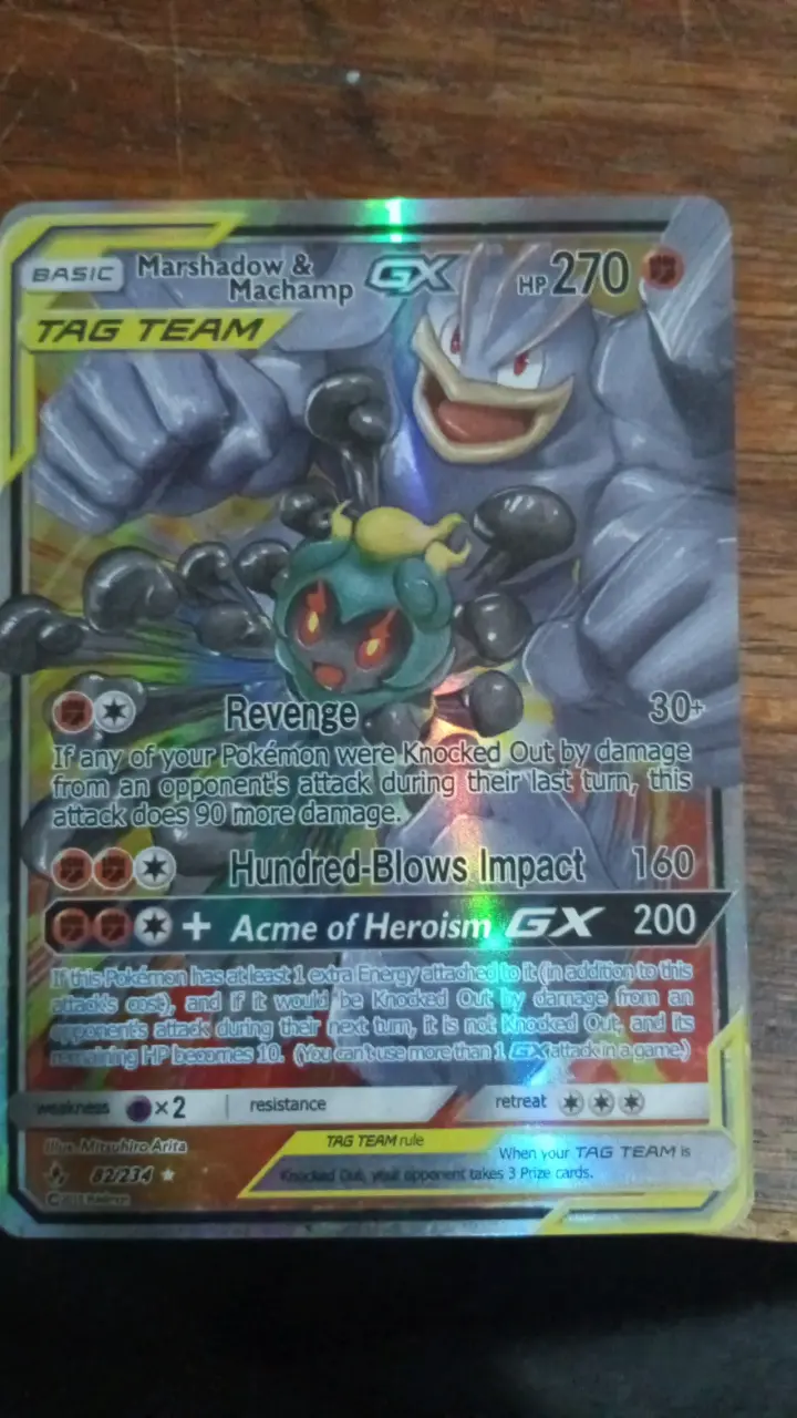Carta Pokémon GX Marshadow & Machamp