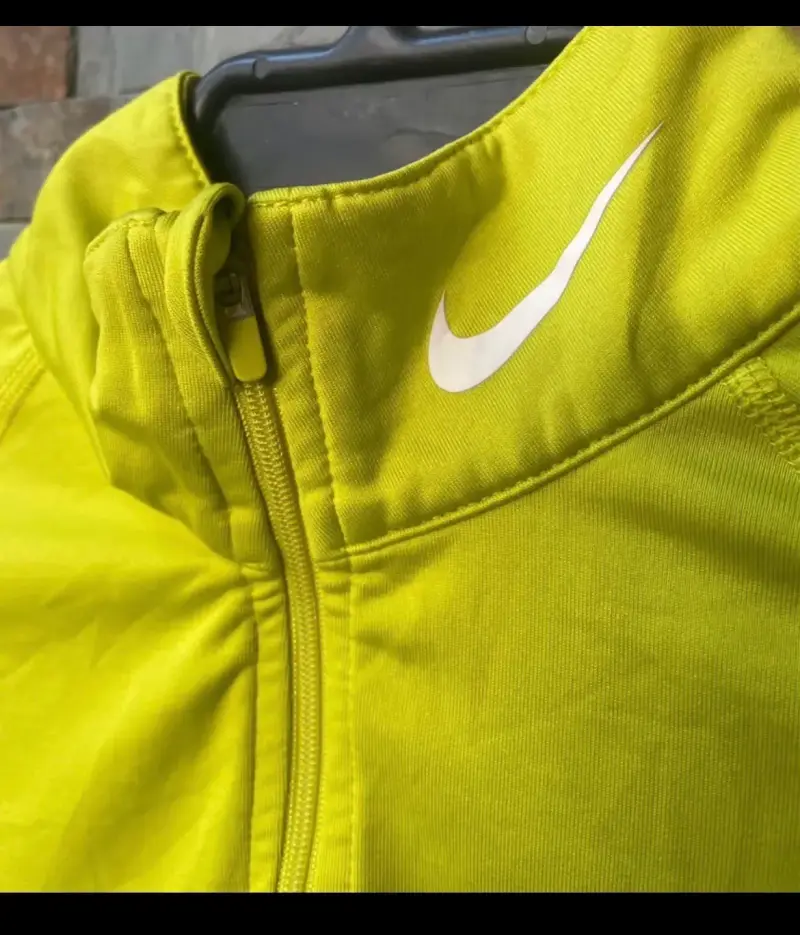 Polerón Nike Therma-Fit amarillo para hombre - 2