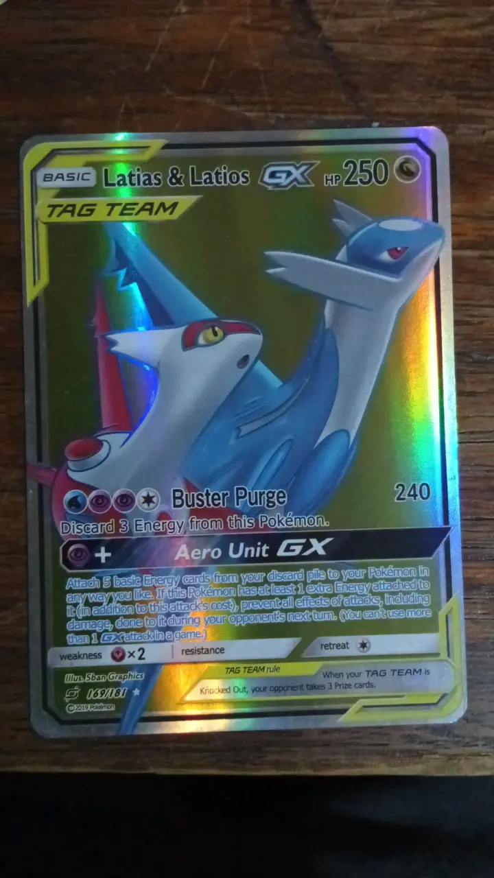 Carta Pokémon GX Latias & Latios Tag Team