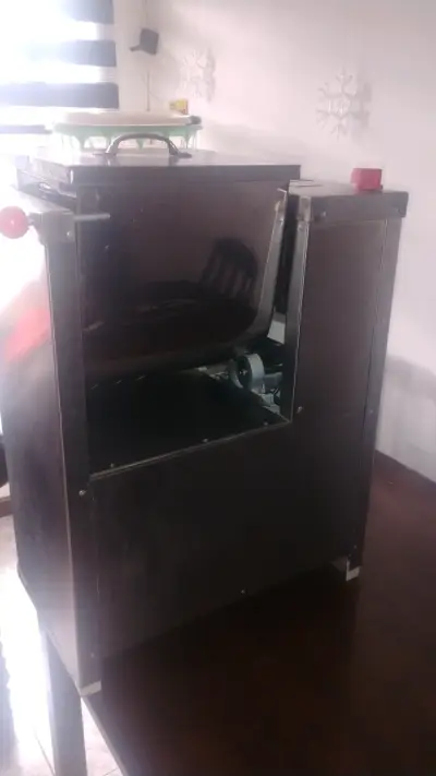 Amasadora Industrial Gastromaq HC-5 4kg - miniatura 4