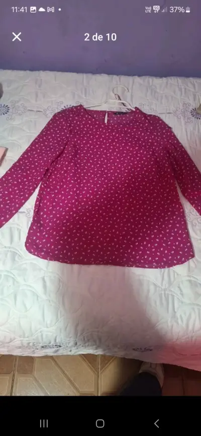 Blusa negra con bordado étnico - miniatura 3