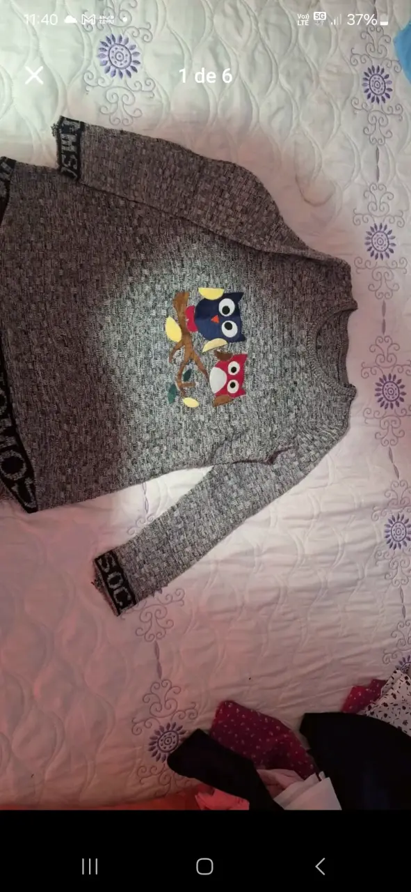 Blusa negra con bordado étnico - 5