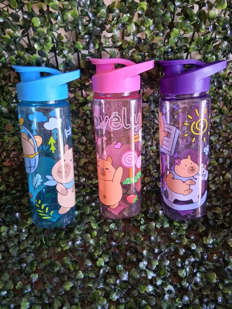 Taza mezcladora, miniplancha de pelo, espejos bote - 6