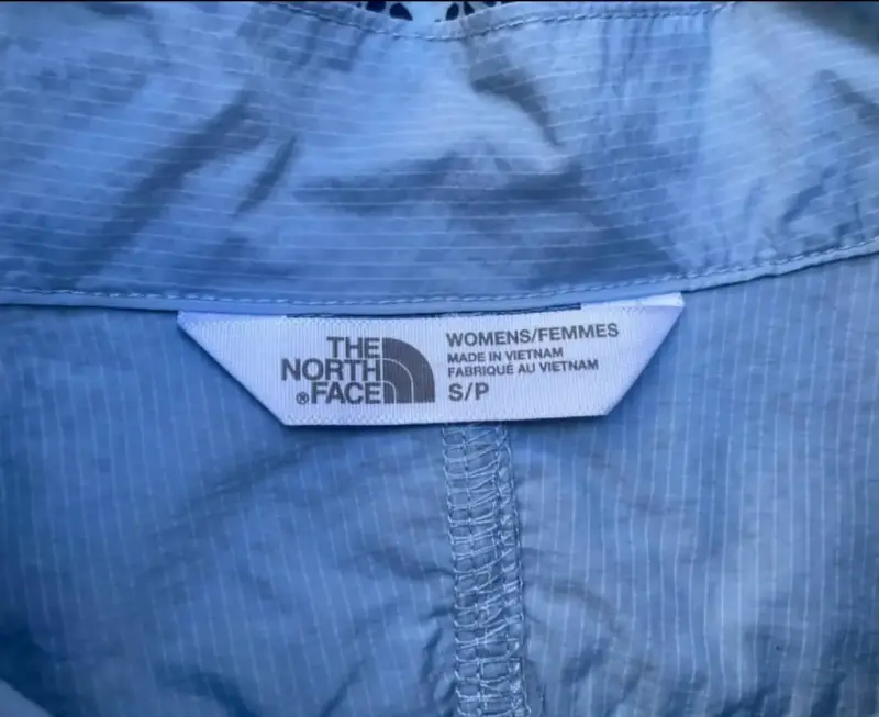 Chaqueta deportiva azul The North Face para mujer - 4