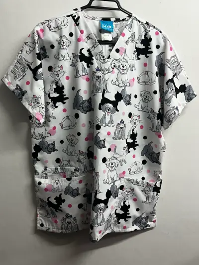 Delantal blanco estampada con perros y gatos - miniatura 1