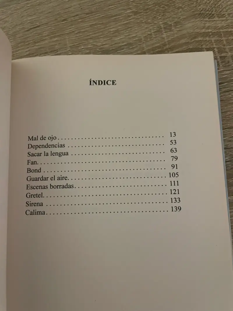 Libro 'Todo lo que aprendimos de las películas'  M - 3