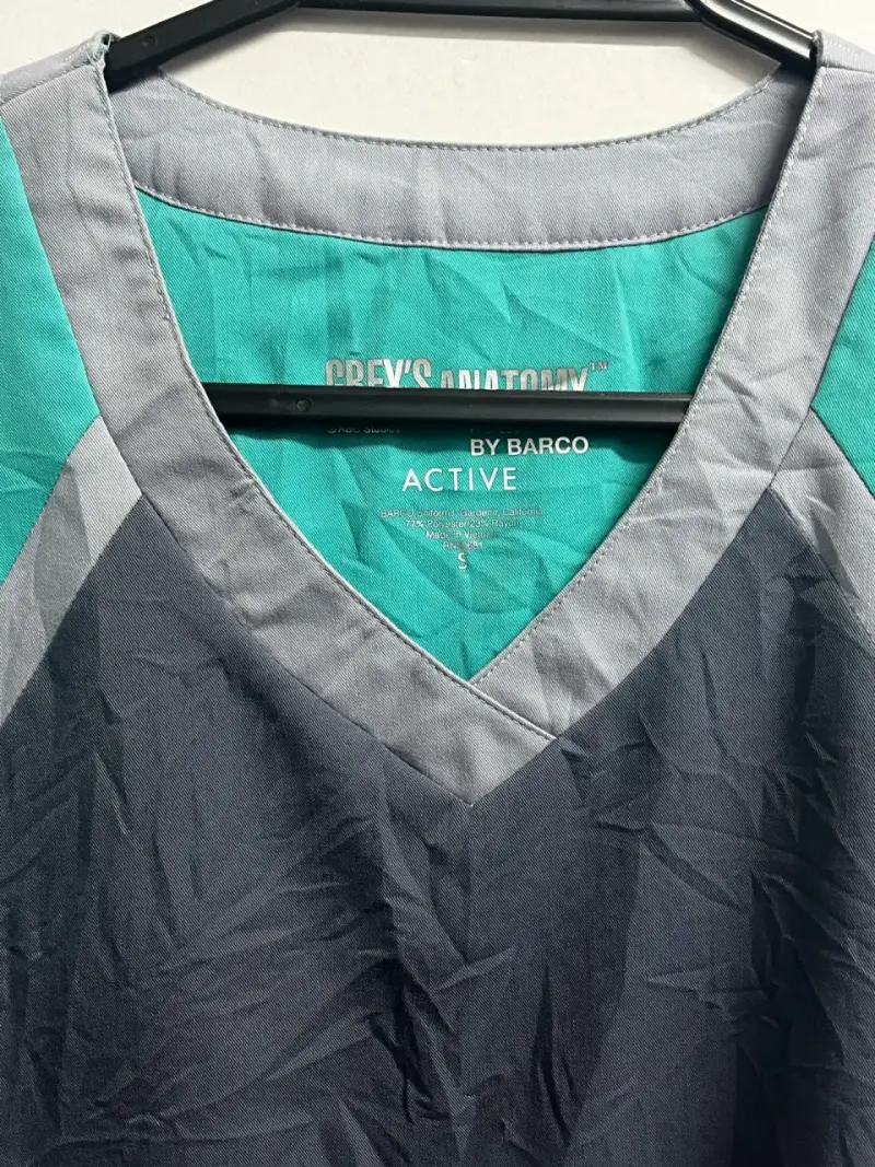 Delantal gris y verde By Barco Active - 2