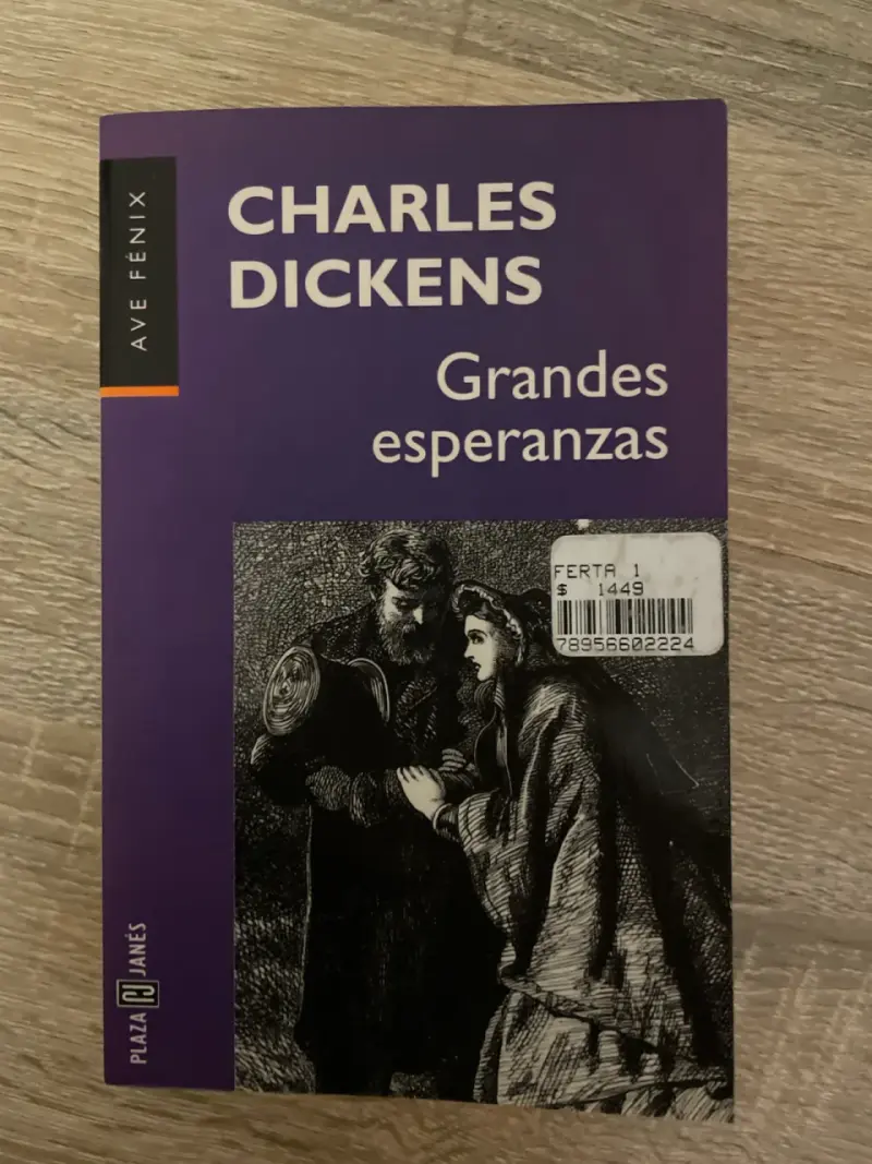 Libro Grandes Esperanzas de Charles Dickens - 1
