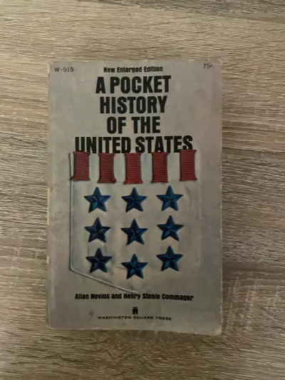 Libro 'A Pocket History of the United States' - miniatura 1