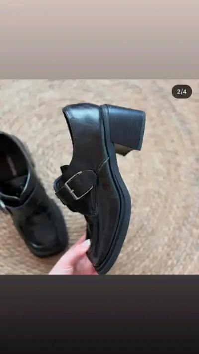 Zapatos de cuero negro con tacón grueso - miniatura 2