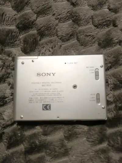 Reproductor Sony MD Walkman MZ-R50 - miniatura 2