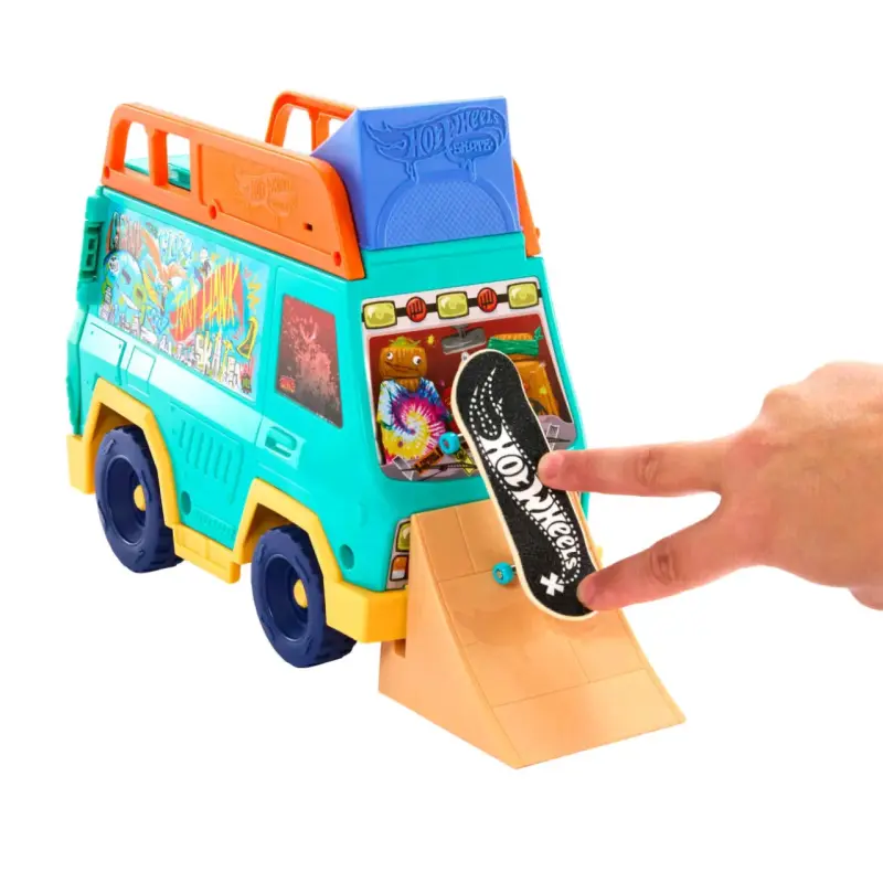 Furgoneta de Skate Hot Wheels con accesorios - 2