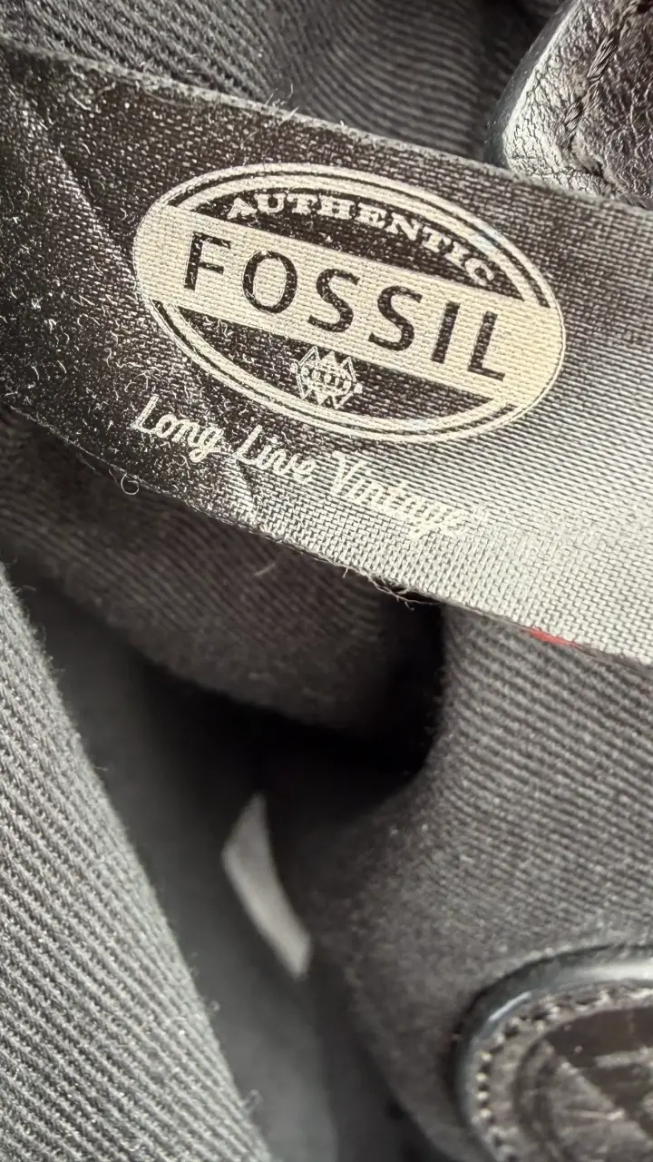 Cartera de cuero negra Fossil con cierre - 5