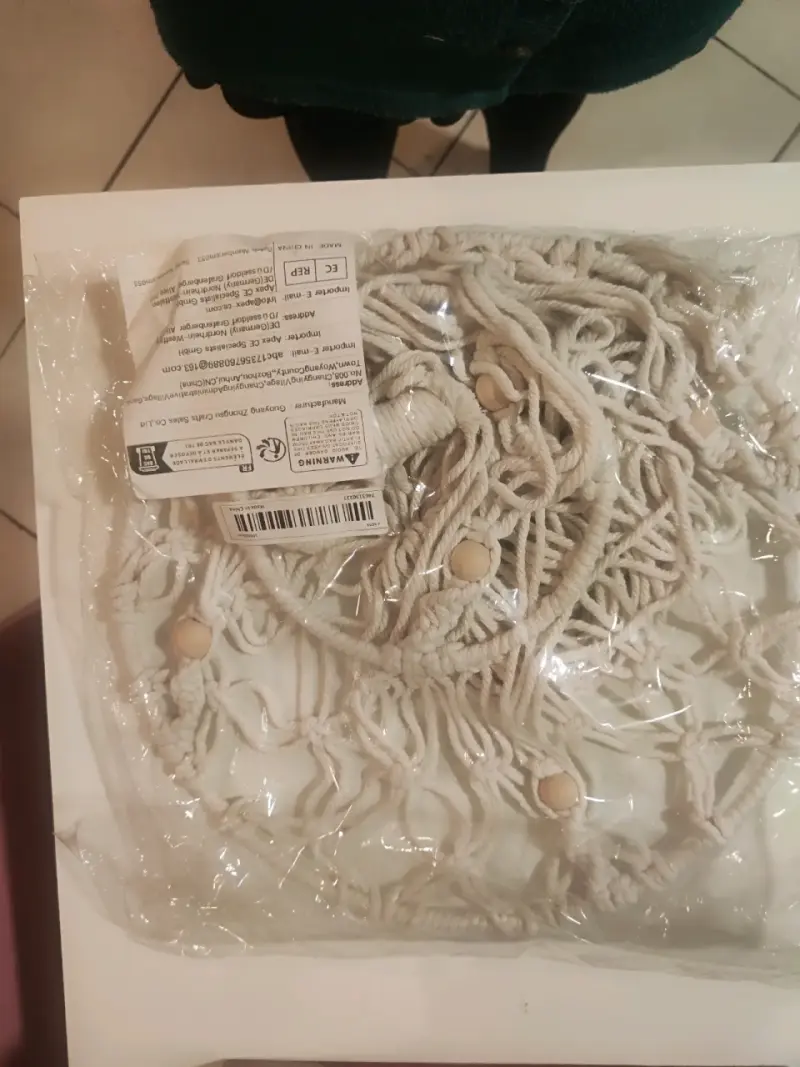 Colgador de macramé para plantas beige - 2