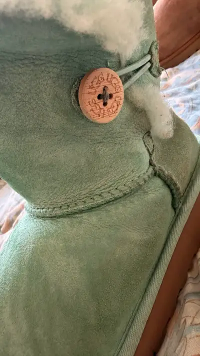 Botas de invierno verdes con forro de lana - miniatura 4