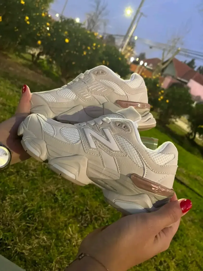 Zapatillas deportivas blancas New Balance - 1