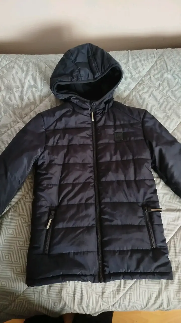Chaqueta acolchada negra para niño talla 10 - 1