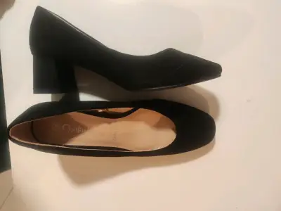 Zapatos de tacón bajo negros elegantes - miniatura 2