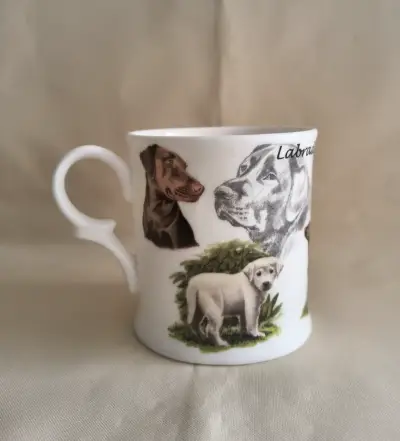 Tazon Vintage  de cerámica con diseño de Labrador - miniatura 4