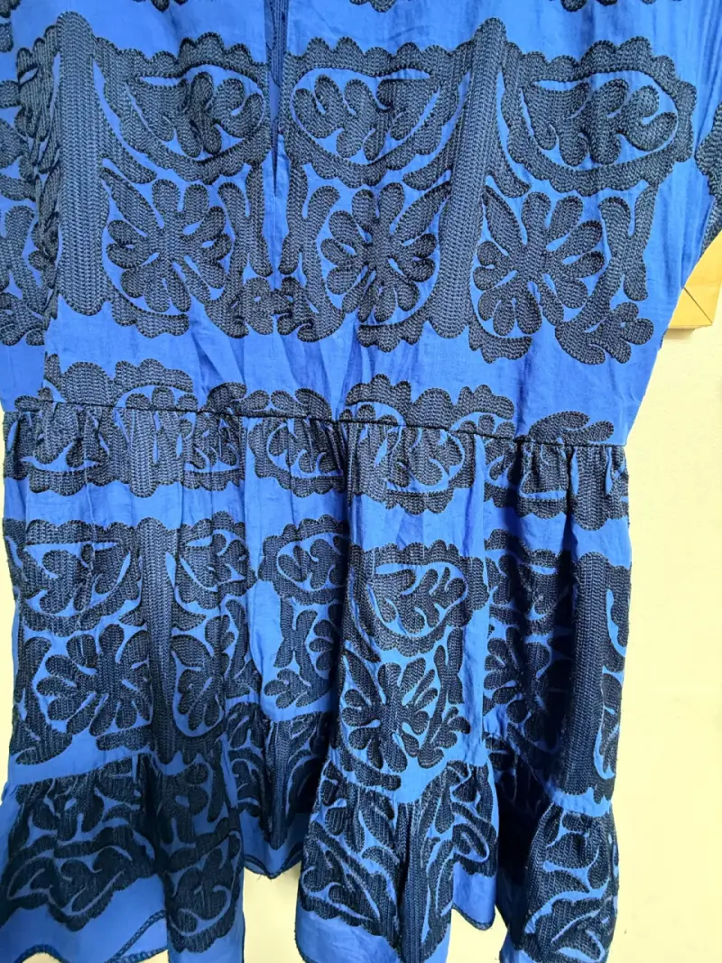 Vestido azul bordado Zara talla XL