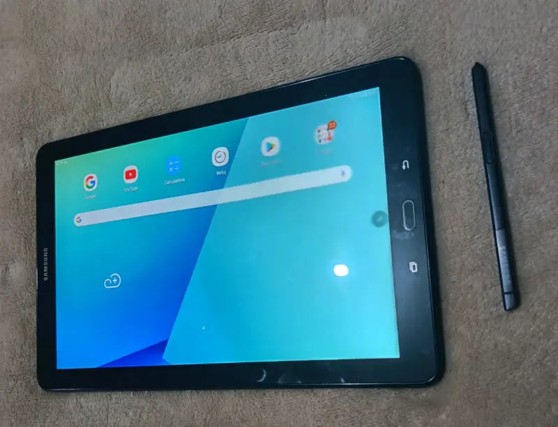 Tablet Samsung Galaxy Tab con lápiz