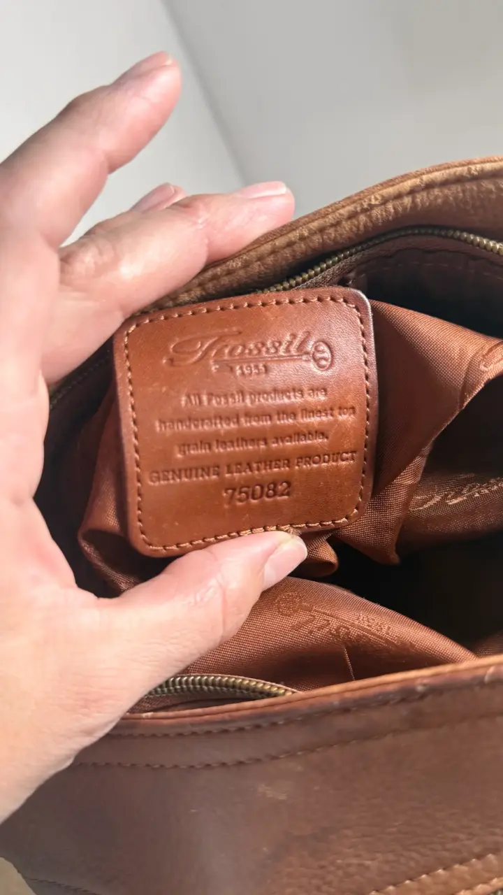 Bolso de cuero marrón Fossil con cierre - 3