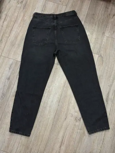 Jeans negros de tiro alto Zara - miniatura 2