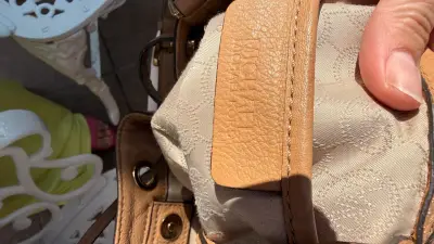 Bolso de cuero Michael Kors bicolor - miniatura 6