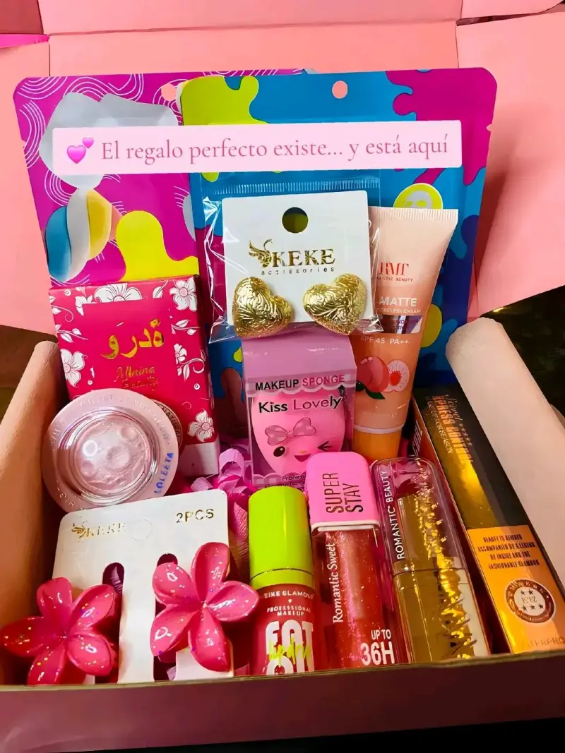 Caja de Regalo de Maquillaje Variado - 1