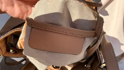 Bolso de cuero Michael Kors bicolor - miniatura 4