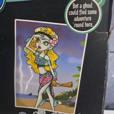 Muñeca Monster High Lagoona Blue Skull Shores - miniatura 2