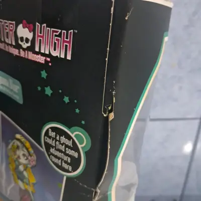 Muñeca Monster High Lagoona Blue Skull Shores - miniatura 6