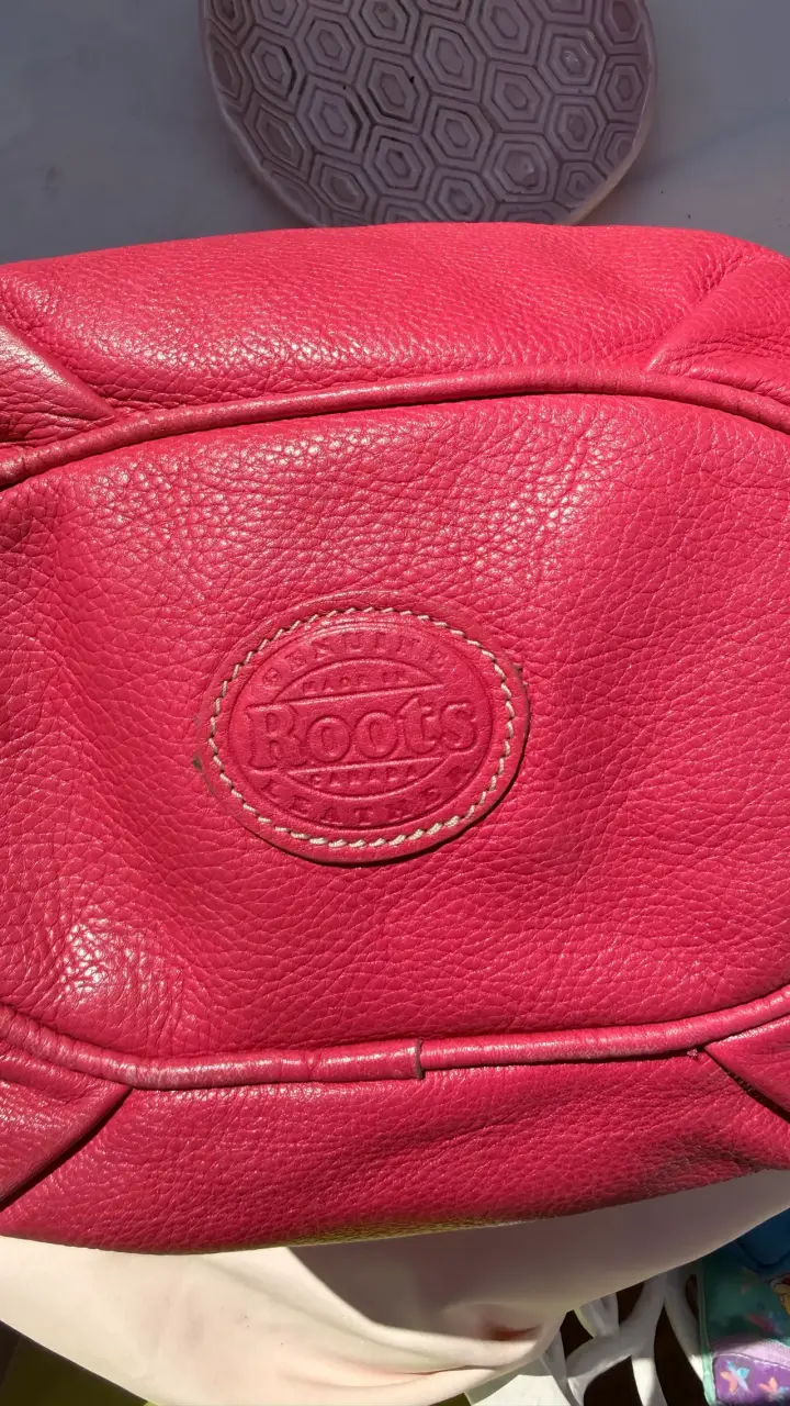 Bolso de cuero rojo Roots con correas ajustables - 2