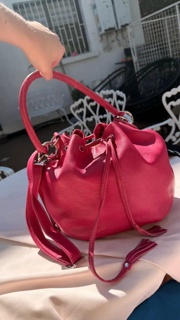 Bolso de cuero rojo Roots con correas ajustables - 5