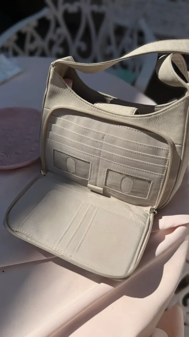 Cartera de cuero beige con bolsillo frontal - 4