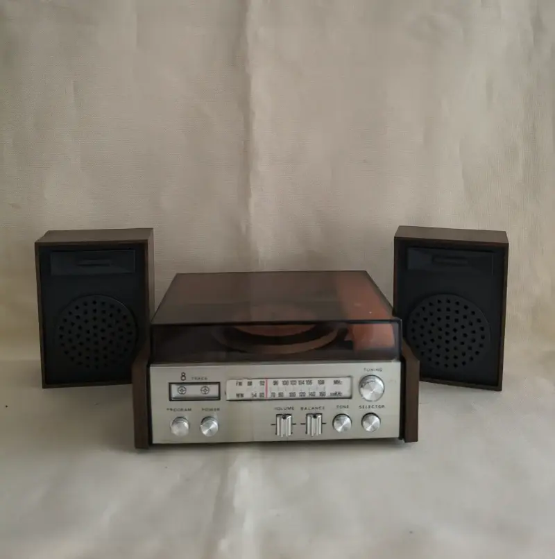 Radio Mini Tornamesa Am Miniatura Vintage Años 70 - 1