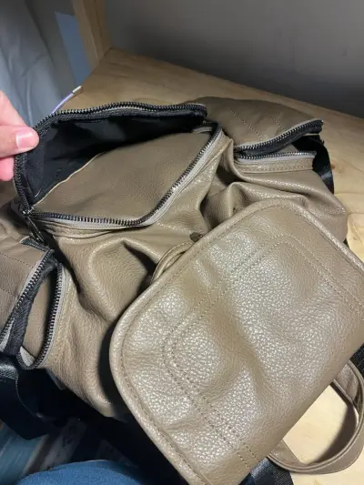Mochila sintetico cafe - miniatura 5