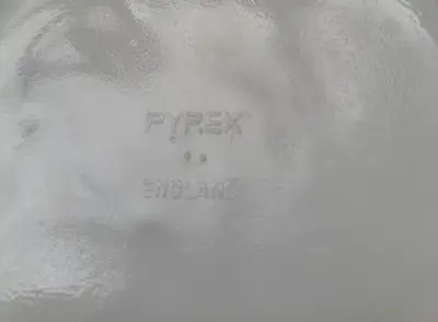 Fuente Vintage PYREX original de Inglaterra - miniatura 4