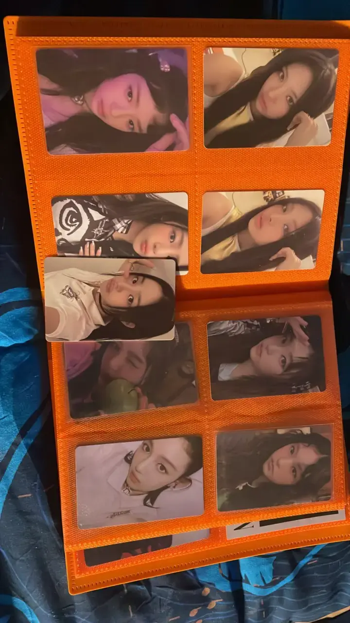 Newjeans photocards