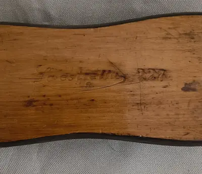 Cepillo Vintage de madera para limpieza de ropa - miniatura 6
