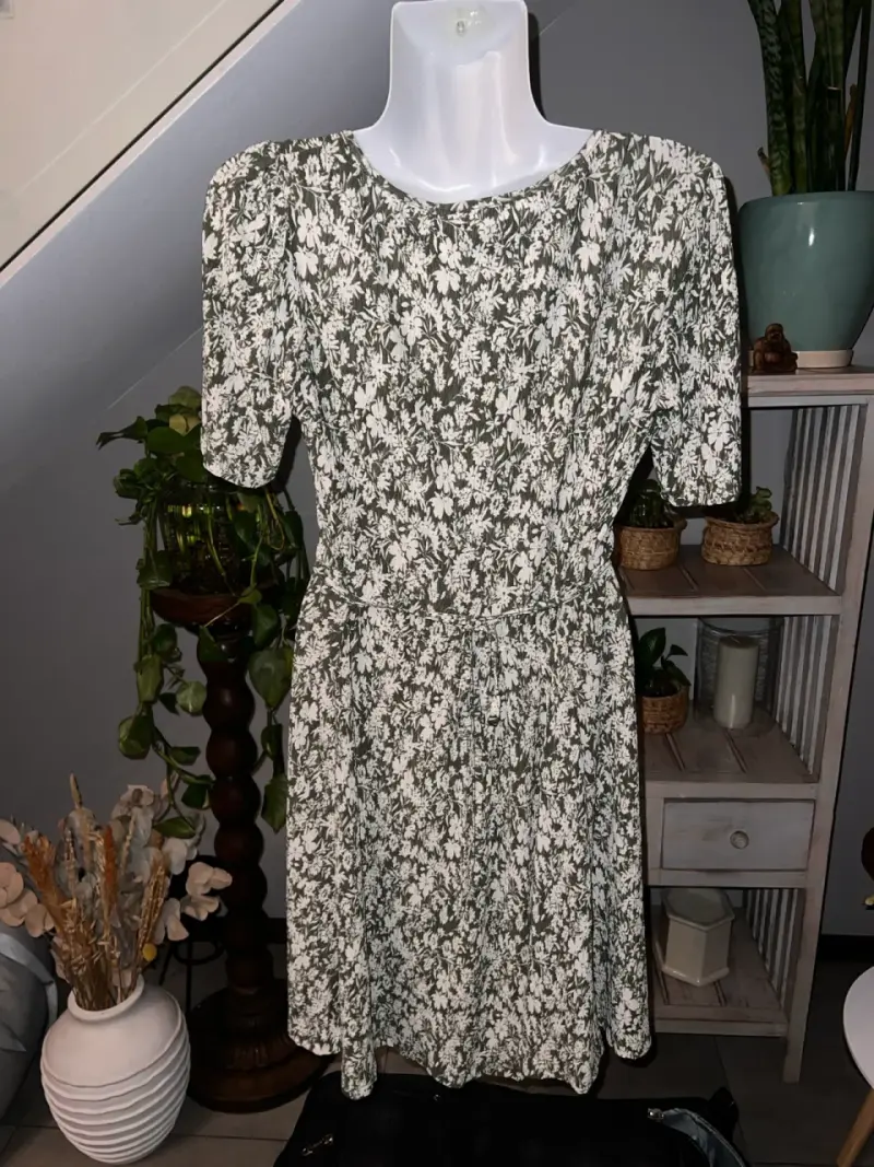 Vestido Mango Nuevo floral con escote en V - 2