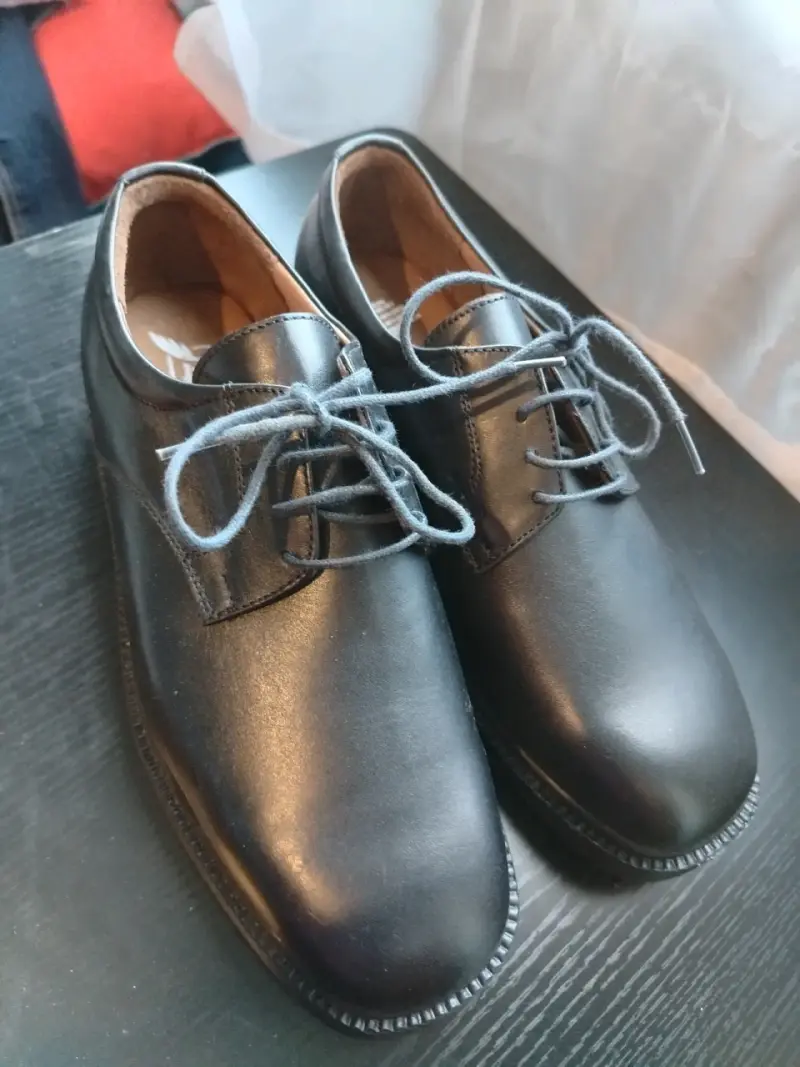 Zapatos de vestir negros para hombre - 4