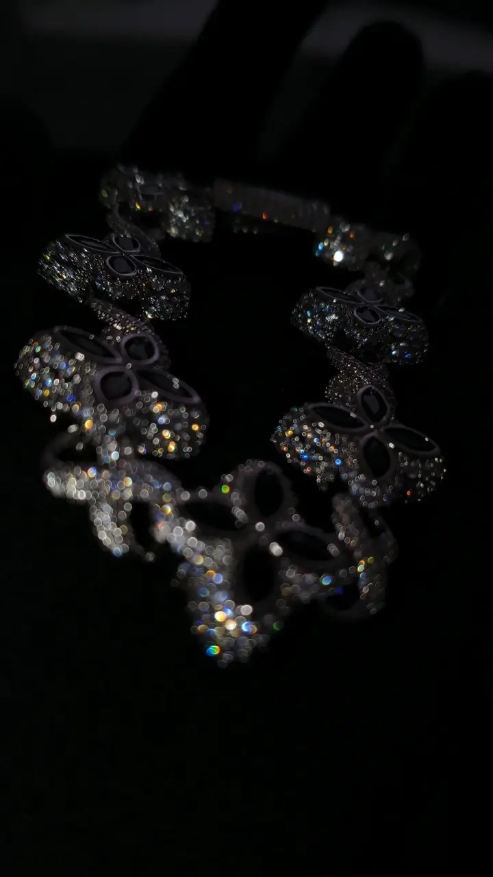 Pulsera de lujo con diseño floral brillante - 2