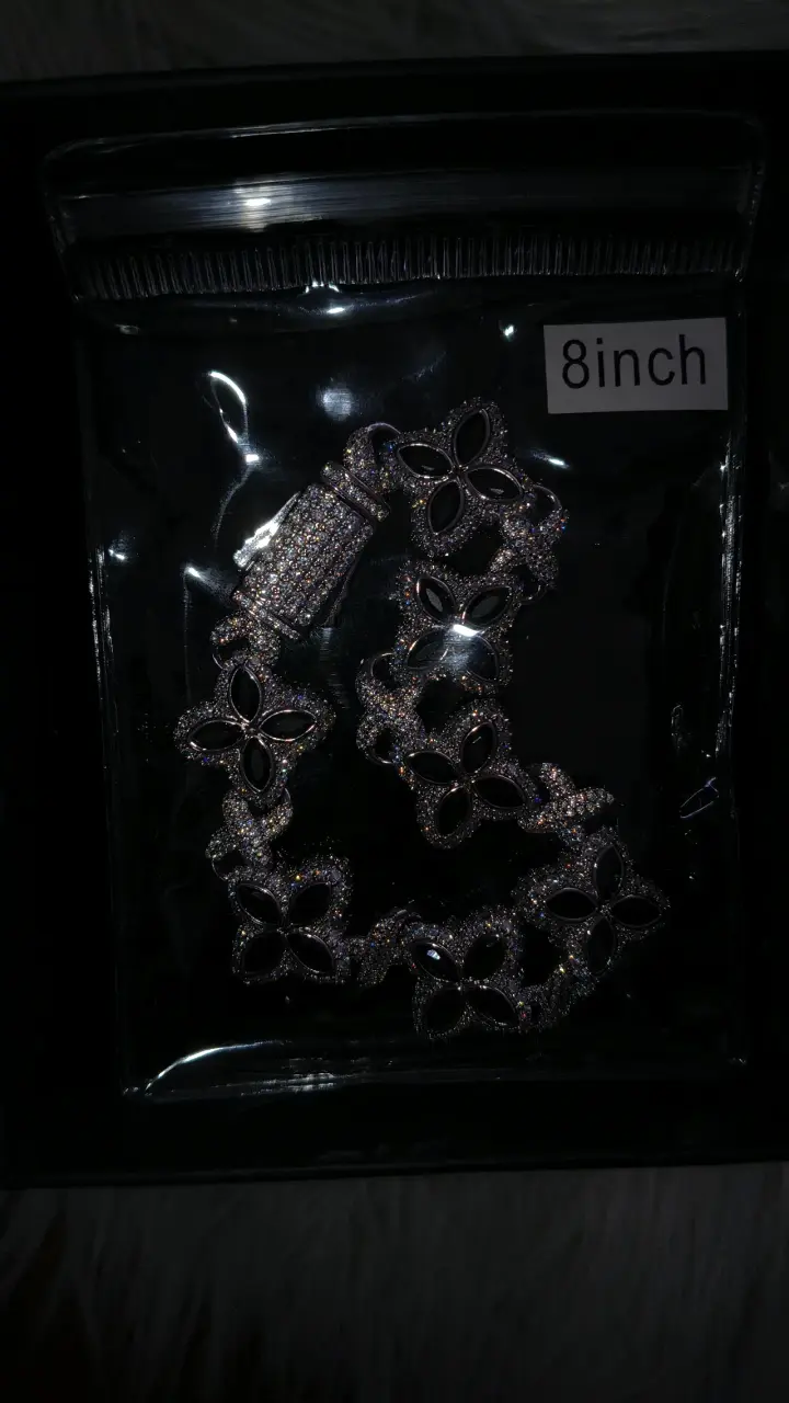 Pulsera de lujo con diseño floral brillante - 3
