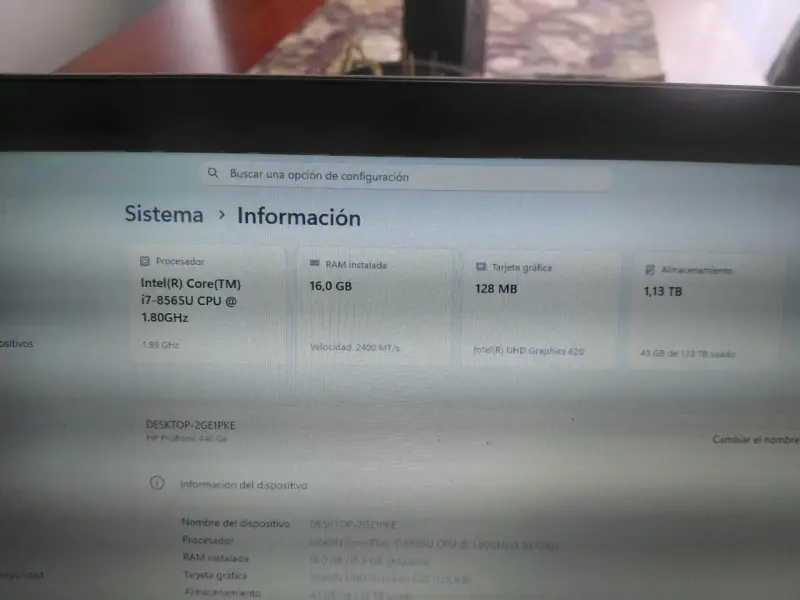 Laptop HP ProBook con Intel Core i7 y 16GB RAM - 3