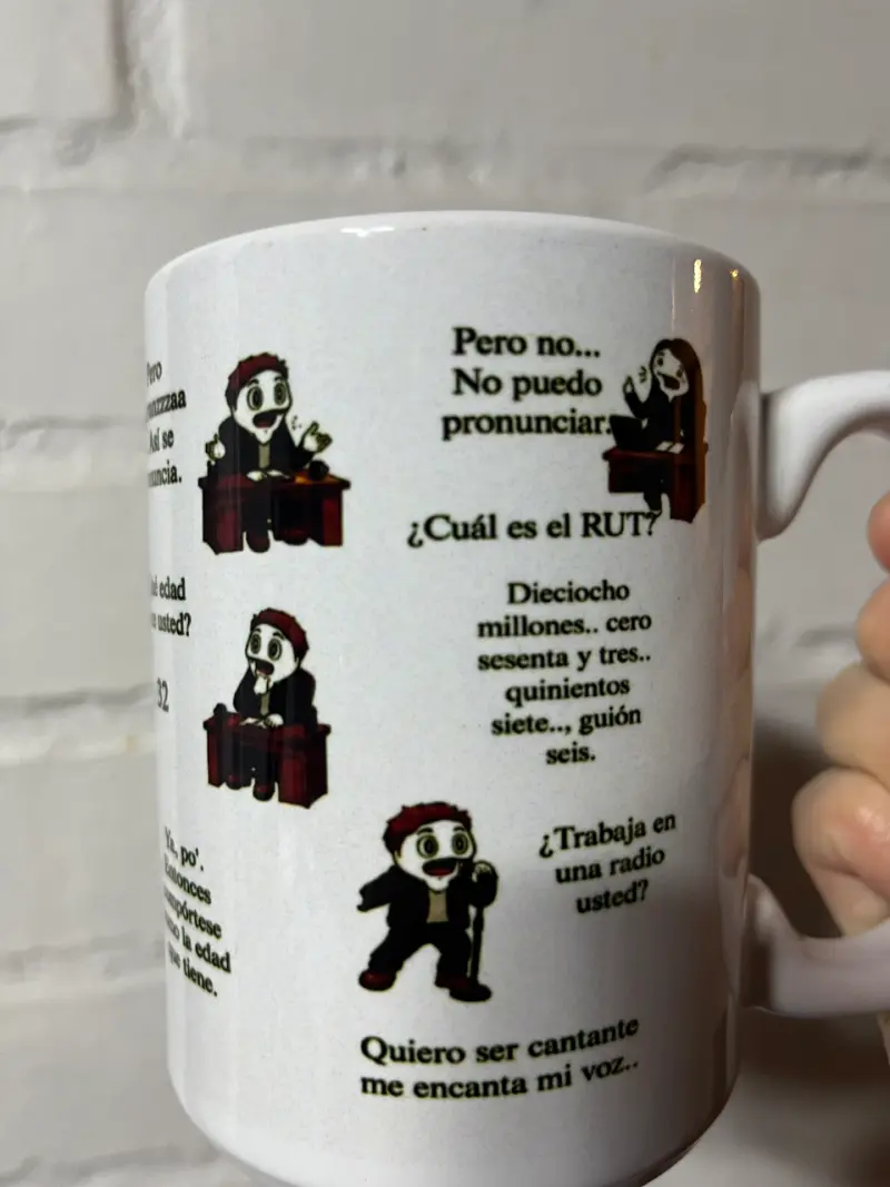 Taza de cerámica con diseño cómico - 3