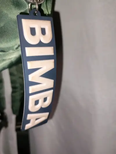 Mochila verde Bimba y Lola con diseño moderno - miniatura 3