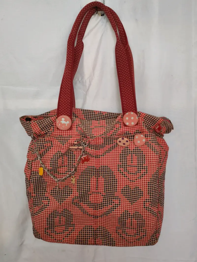 Bolso de hombro Disney rojo con diseño estampado - 5